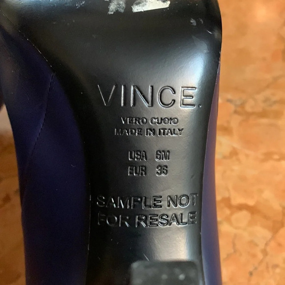 Vince. Sample Navy Leather high heel Booties 6 - Picture 6 of 9